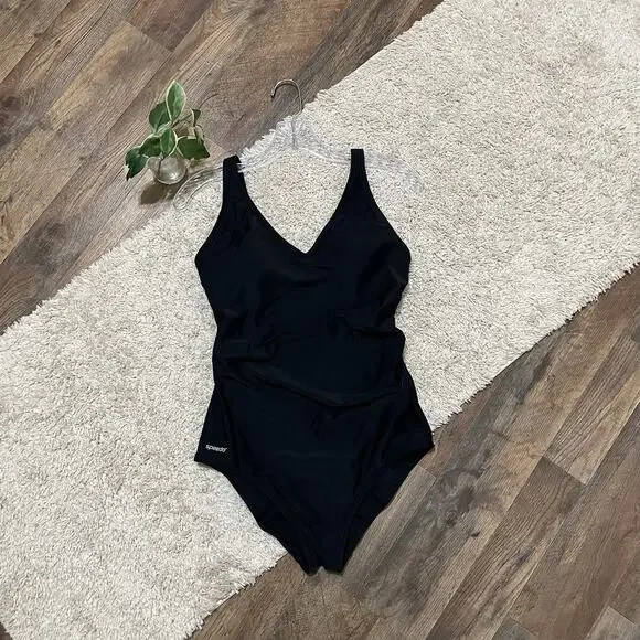Speedo Size 12 Black Ruched V-Neck Built-In Bra Performance One Piece Swimsuit - Picture 1 of 6